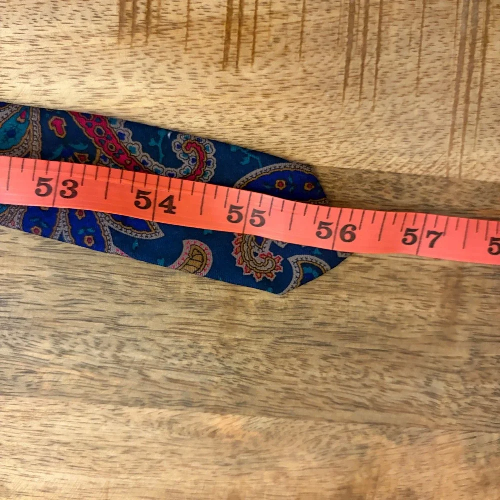 Liberty of London Silk Tie Mens Paisley Navy Vintage Made in USA 56 x3 1/8